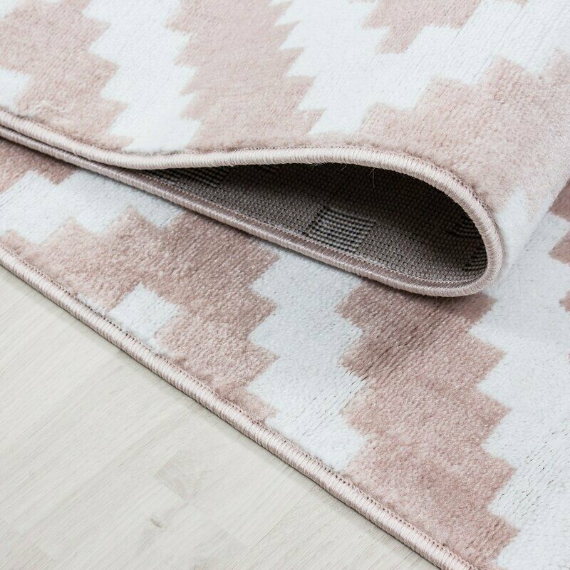 Saima 200 x 290cm Woven Area Rug: Light Pink