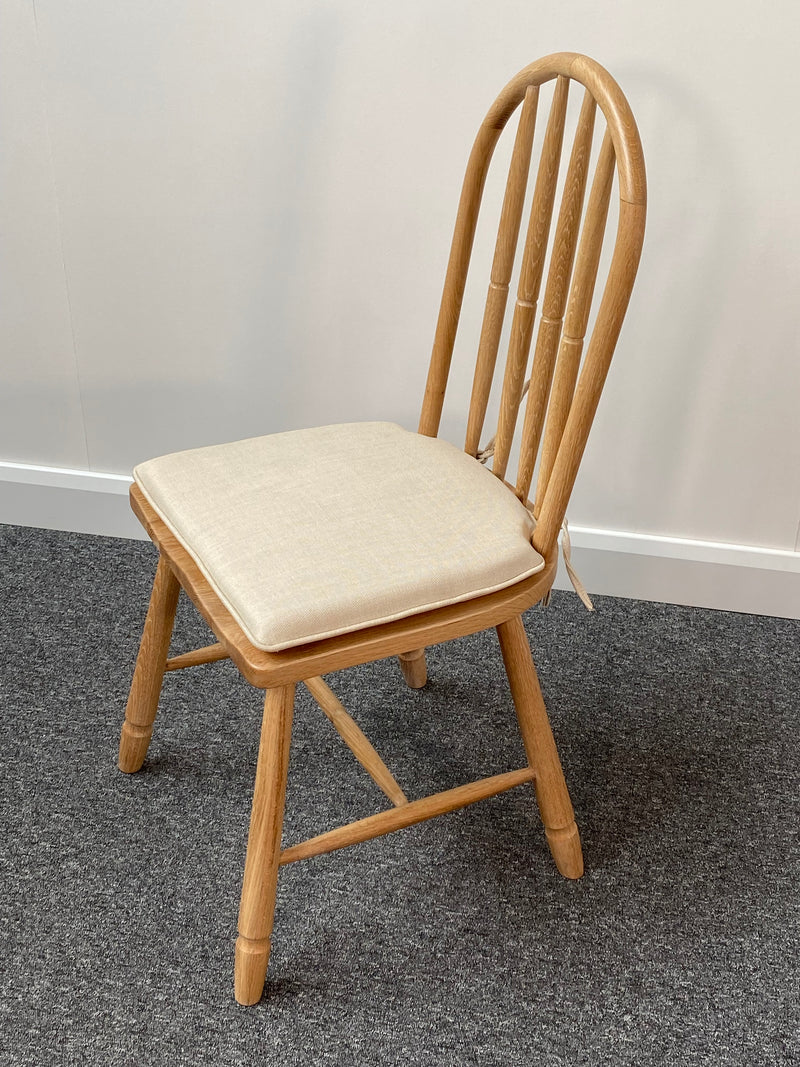 Light Oak Chair With Cream Padded Seat