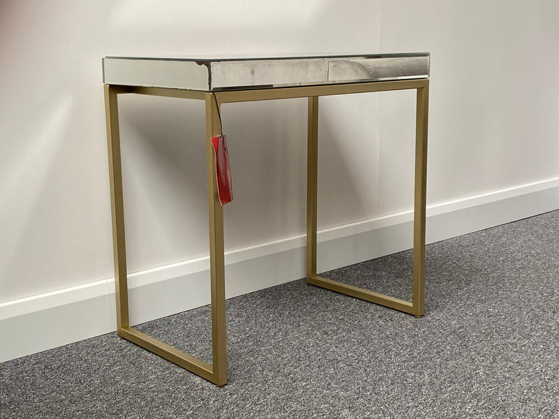 Pippard Mirrored Side Table: Champagne